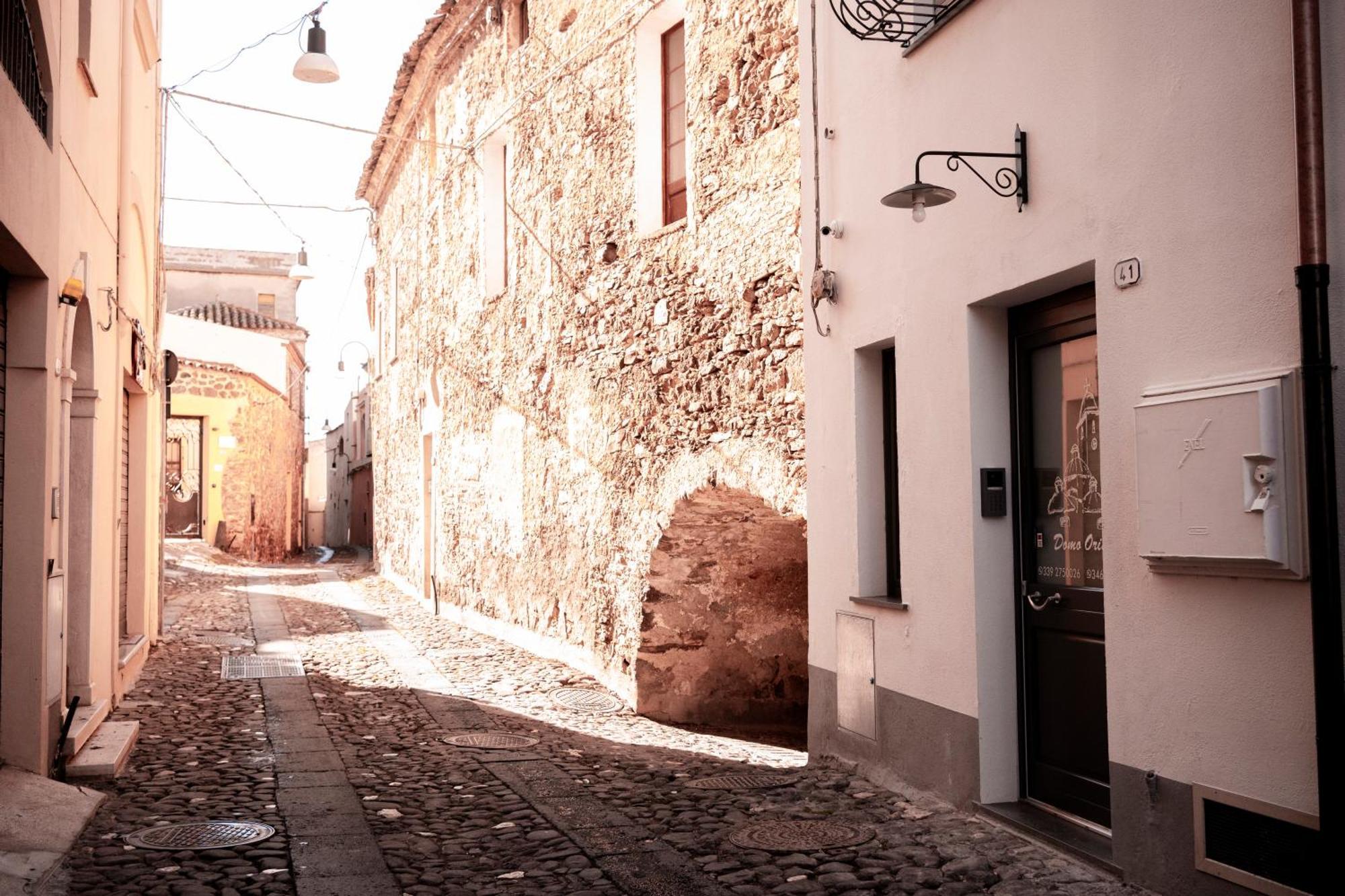 Domo Orise Alloggio In Pieno Centro Orosei Exterior foto